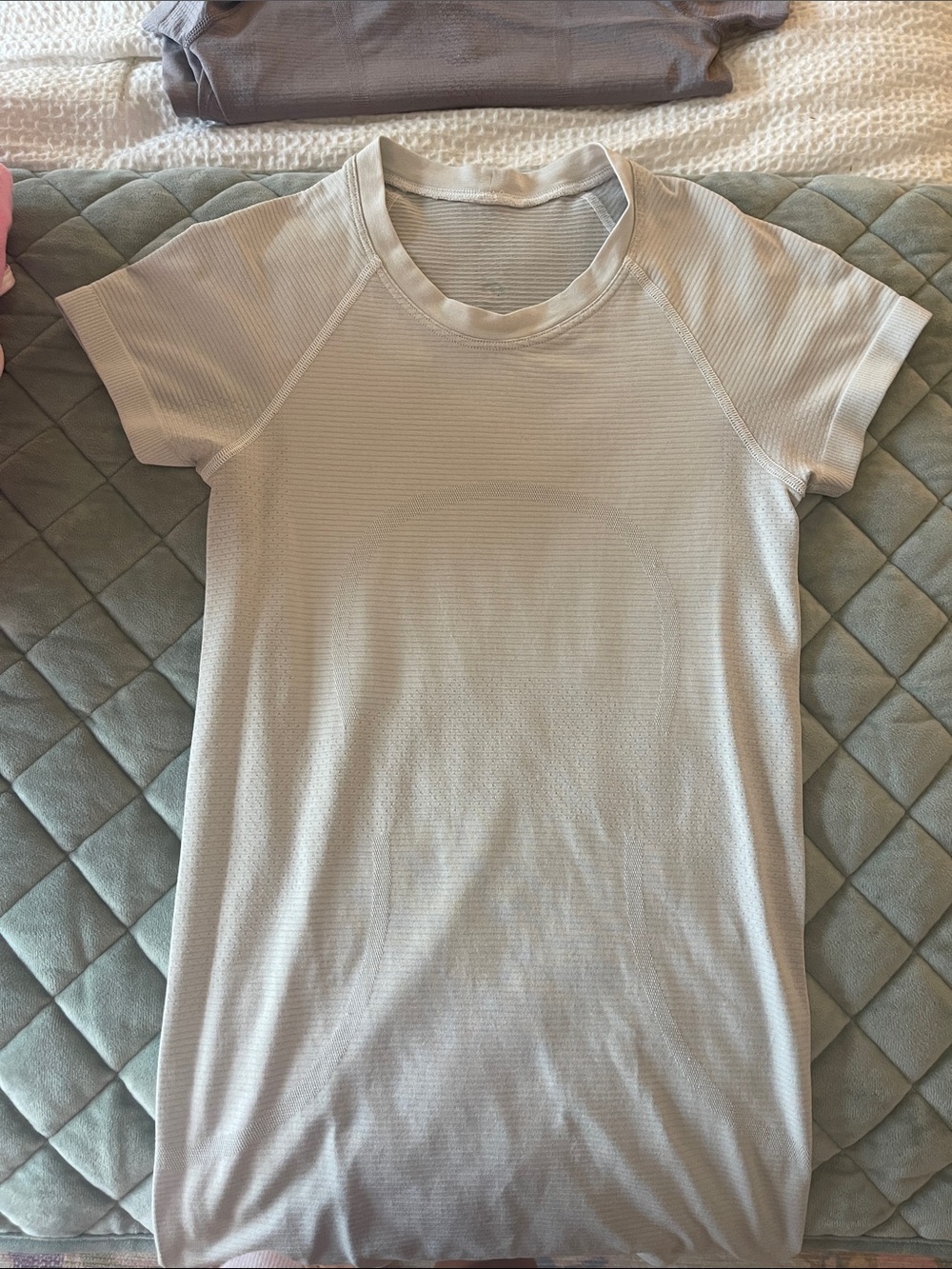 Lululemon White Swiftly Tech